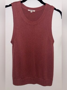 Splendid women's Small sweater tank in salmon